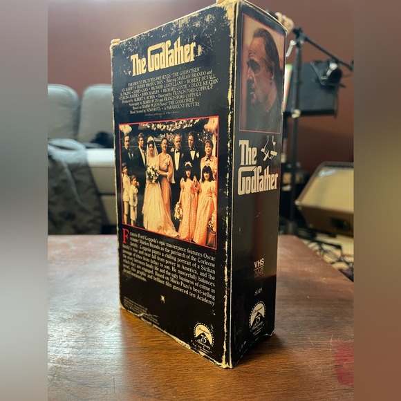 ✨Vintage The Godfather 1987 Paramount Francis Ford Coppola Video Casseste✨ - Picture 3 of 6